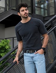 SlideBelts Men&rsquo;s Vegan One Size, Black Leather With Gunmetal Buckle (Vegan