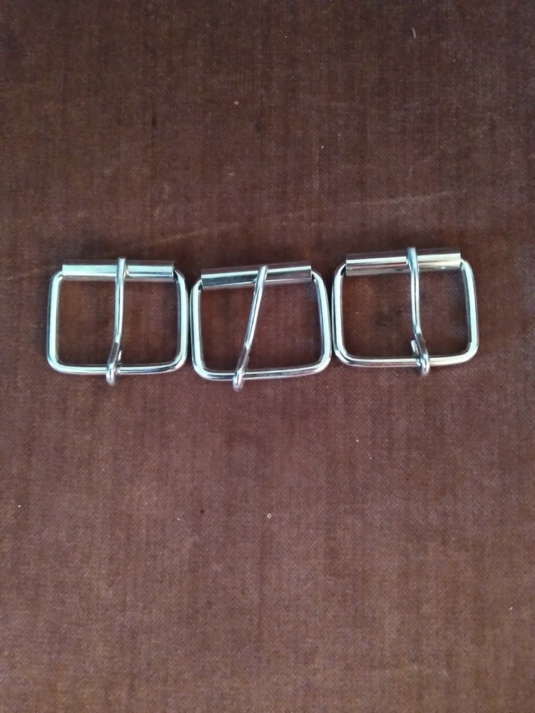 LOTS OF 3 SILVER COLOR REGULAR BUCKLE FOR 1 1/2 IN WIDE BELT