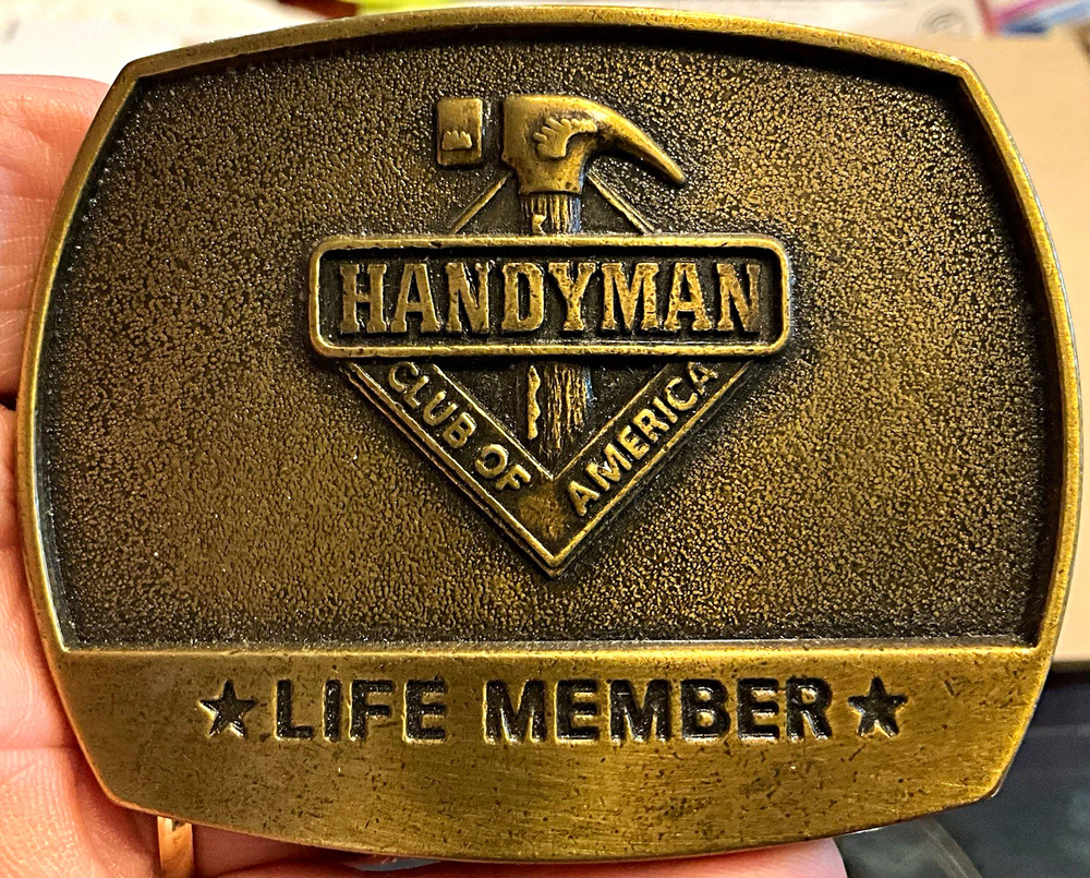 Handyman Club of America « Life Member » 1996 Gold Western Belt Buckle 1.5 in