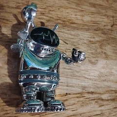 Chrome Belt Buckle-Outer Space Suit-Alien-Astronaut-Moving Arms-4&Prime;-Unique