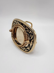 VINTAGE BELT BUCKLE – GEMSTONE NEEDED FOR CENTER Black and Goldtone Buckle