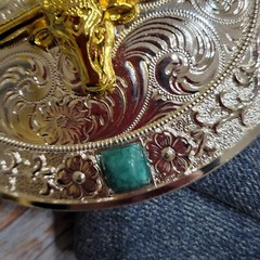 Longhorn Western belt Buckle oval Gold Silver Heavy blue stone accents