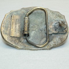 VINTAGE KODIAK GRIZZLY BEAR SMOKELESS TOBACCO BRASS BELT BUCKLE (made in USA)