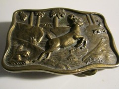 VINTAGE DEER SCENE BELT BUCKLE SOLID BRASS – GW-26