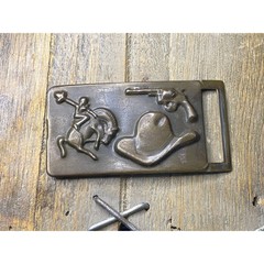 VINTAGE 3 1/2&Prime; WIDE WESTERN COWBOY HORSE HAT SIX SHOOTER METAL BELT BUCKLE