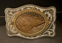 MEN&rsquo;S BELT BUCKLE WITH FRAMED OVAL JASPER