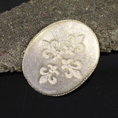 Fleur de Lys Quartet Belt Buckle in Gold Mother of Pearl – Handmade Buckle