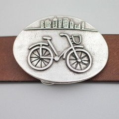 Oval Bicycle Belt Buckle Antique Silver With Road Bike Rider Vintage Style