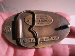 1974 AUSTIN NICHOLS WILD TURKEY BELT BUCKLE SOLID BRASS – GW-26