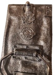 Genuine BUDWEISER Beer Brass Belt Buckle (1982; Serial No. 820) 2 1/8&Prime; X 3 1/2&Prime;