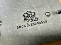 Rock & Republic R Logo America Jeans Brand Advertising Promotional Belt Buckle