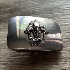 Alex & Co. sterling silver belt buckle featuring a three-headed elephant design