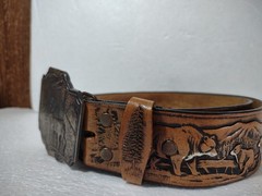 VTG. BUCK DEER SCENE BELT BUCKLE WYOMING STUDIO ART JAMES LIND 1974 HEAVY PEWTER