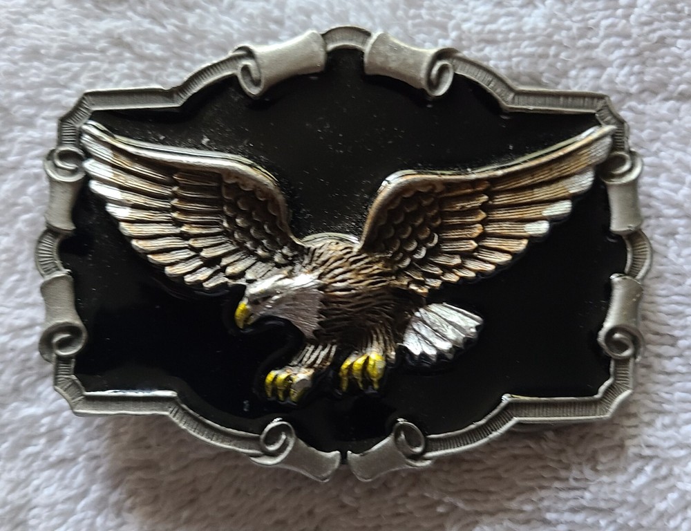VTG 1983 The Great American Buckle Co ENAMEL EAGLE QD1243 Belt Buckle 3 3/4&Prime; USA