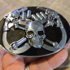 SKULL GUNS BULLETS HANDCUFFS Metal Belt Buckle
