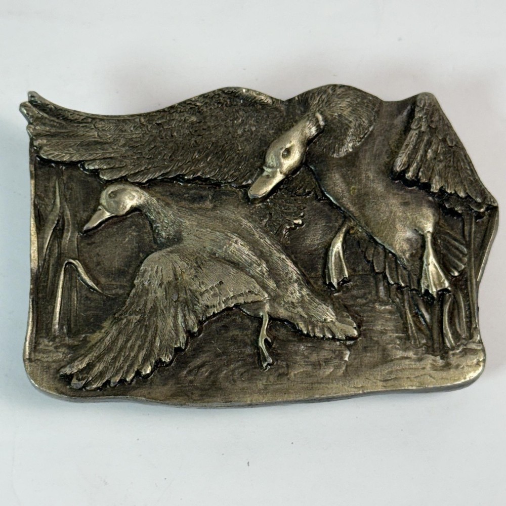 Vintage Bergamot Brass Works Belt Buckle Silver Ducks Pewter 1977 USA Hunting