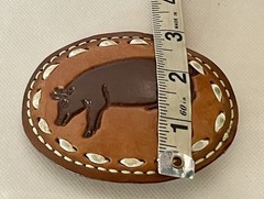 Bet Buckle Leather Pig