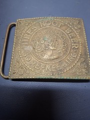 Belt buckle