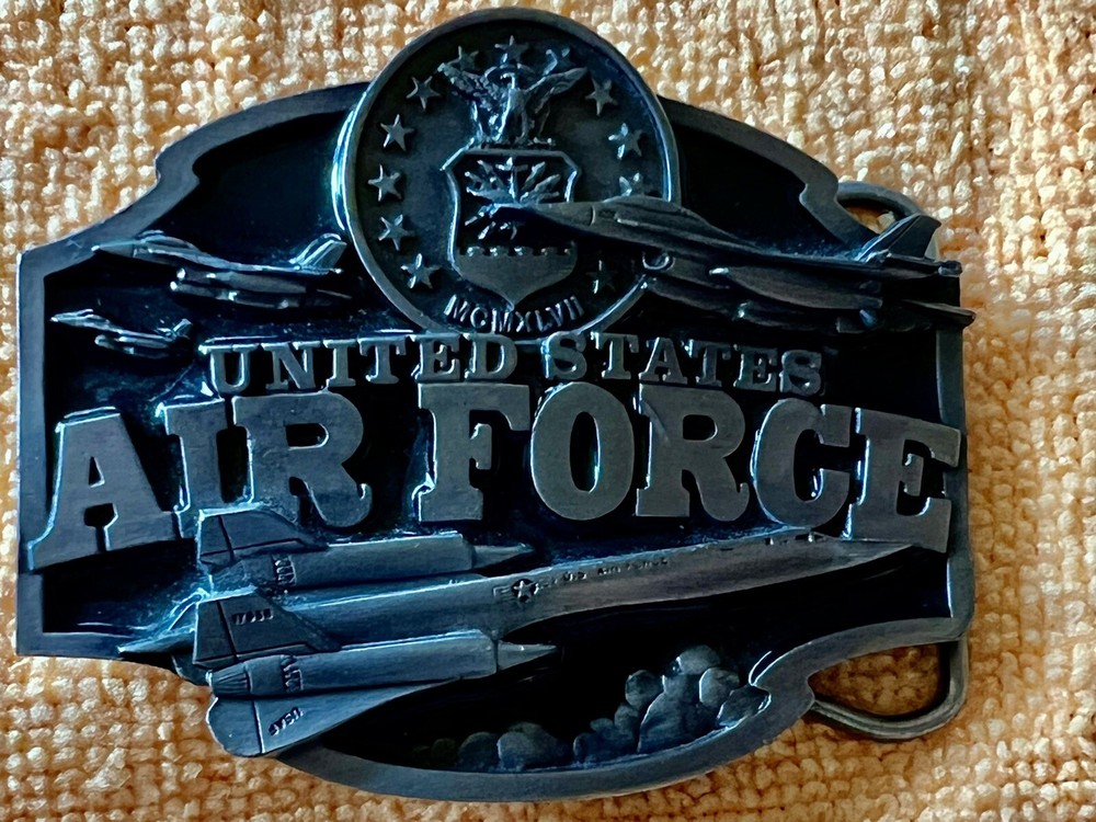 « United States AIR FORCE » Belt Buckle 1987 Siskiyou Enameled 3 1/4 x 2 1/2
