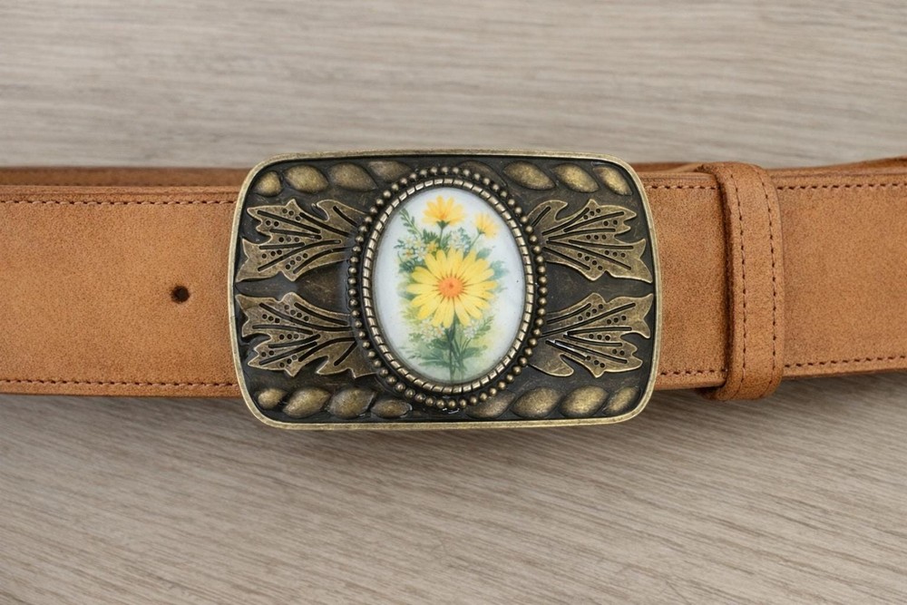Country Daisy Belt Buckle Whimsical Yellow Flower Western Style Fits 1.5in Belt