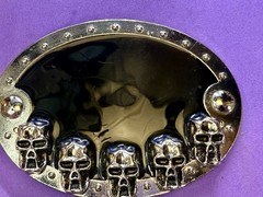 Creepy Five Skull&rsquo;s Head Black Enameled Halloween Gothic Punk Biker Belt Buckle