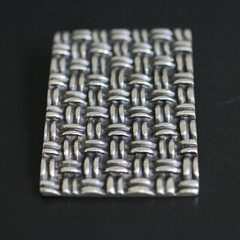 Textured Belt Buckle in Antique Silver with Raised Braid Pattern