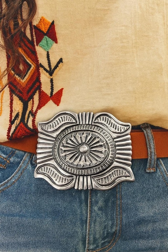 Western Silver Belt Buckle Concho Style Engraved Cowboy Rodeo Design