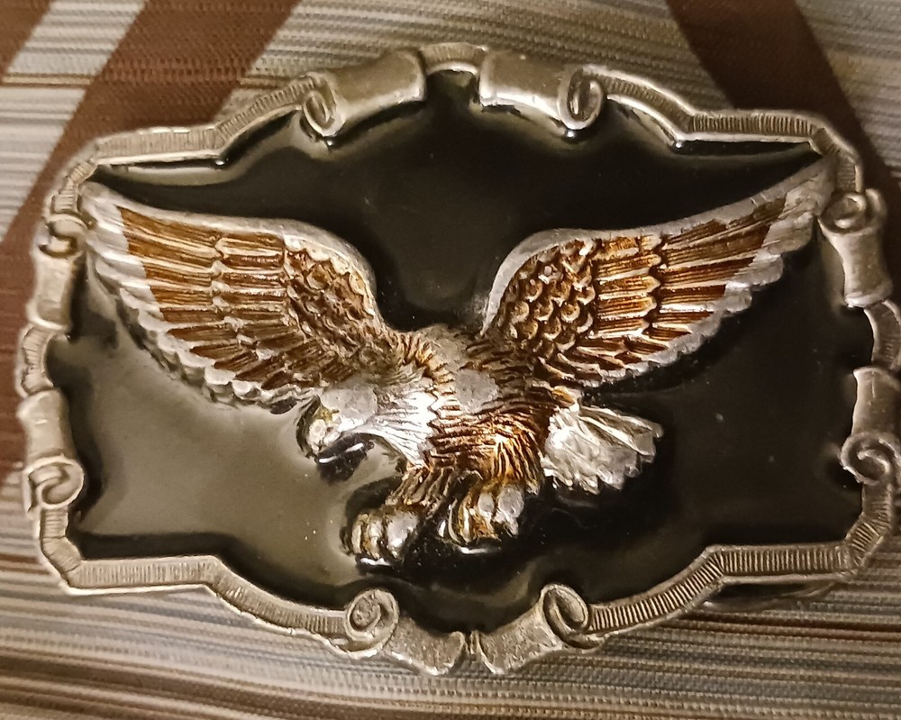 VTG 1983 The Great American Buckle Co ENAMEL EAGLE QD1243 Belt Buckle 3 3/4&Prime; USA