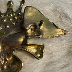 Bling Goldtone Covered Skull Belt Buckle in Clear & Purple Rhinestones