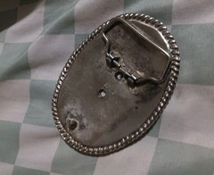 Vintage 1995 Oval Engraved Silver-Tone Belt Buckle – Blank Canvas