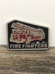 BELT BUCKLE LIMITED EDITION AMERICAN FIRE FIGHTER TRUCK LADDER SILVER TONE
