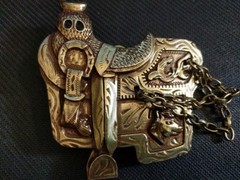 ✖ WESTERN Steer Saddle Cowboy Rodeo Style ✖ Belt Buckle Buck ✖ Gold / bronze USA