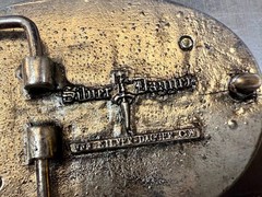 Crossed Sword&rsquo;s Weapon Gothic Punk Vibe Silver Color Silver Dagger Belt Buckle