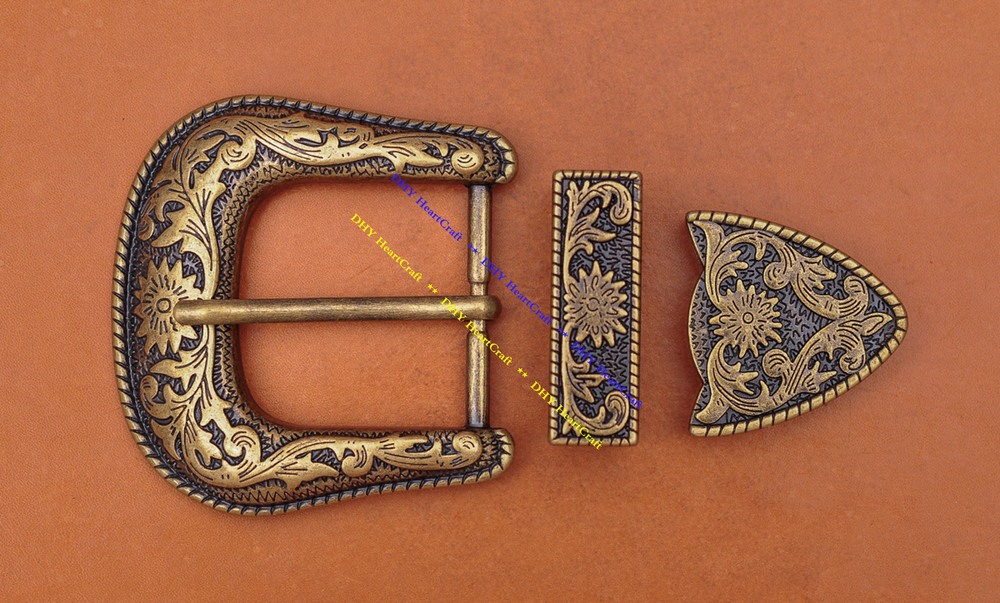 Western Belt Buckle Three Piece Set Antique Brass Floral Design Unisex 1 1/2&Prime;