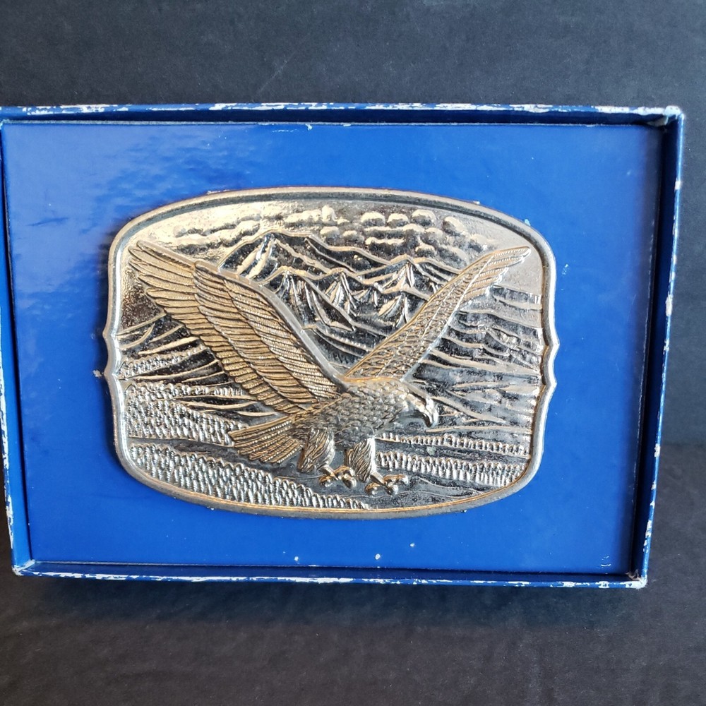 Vntg International Monetary Mint American Eagle Belt Buckle w/Box & Certificate.