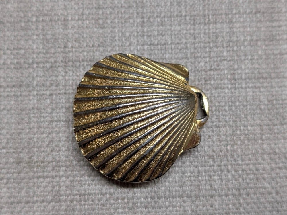 vintage SHELL belt buckle GOLDEN sea ocean SCALLOP glam statement BLING