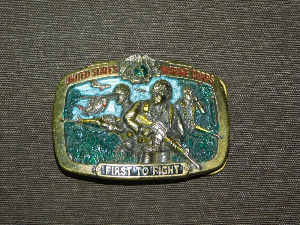 VINTAGE 3 1/4&Prime; ACROSS 1982 UNITED STATES MARINE CORPS FIRST TO FIGHT BELT BUCKLE