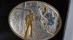 Crumrine Western Oval Roped Edge Buckle with Bull Rider & Cross C15106