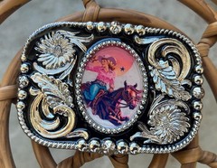 Vintage Style Pink Cowgirl Belt Buckle Western Rodeo Trophy for Women Gift Wear
