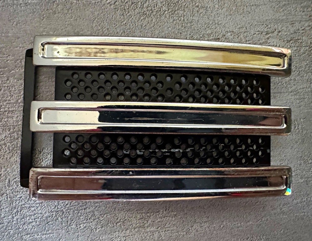adidas Logo Metal Belt Buckle, Interchangeable Clamp Closure, 1.5in, Silver