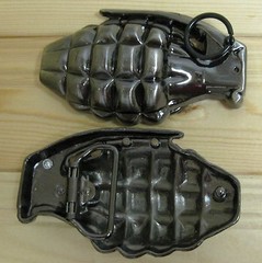 Weapon Grenade death belt buckle