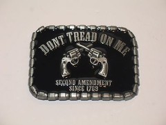 Black Gadsden Don’t Tread on me belt buckle 2 pistols Second Amendment 1789