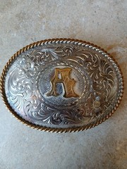 Montana Silversmiths Silver/Gold-Tone Oval Engraved « A » Western Belt Buckle