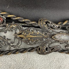 Vintage Women’s Buckle Gold Tone READ