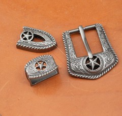 25MM Western Texas Star Leathercraft Belt Buckle Set 3-Piece Filigree Engraved