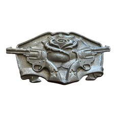 Famous Stars and Straps Guns And Rose Design Belt Buckle