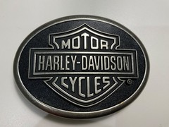 Harley-Davidson buckle w/ Bar&Shield.Antique nickel .Leather patch.#HDMBU10069.