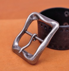 Personalized Novelty Heavy Strong Bike Men Retro Center Bar Pin Belt Buckle 40mm