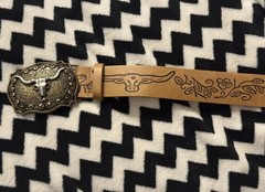 Vintage Western Cowboy Belt – Retro Buckle Printed Belt for Men & Women