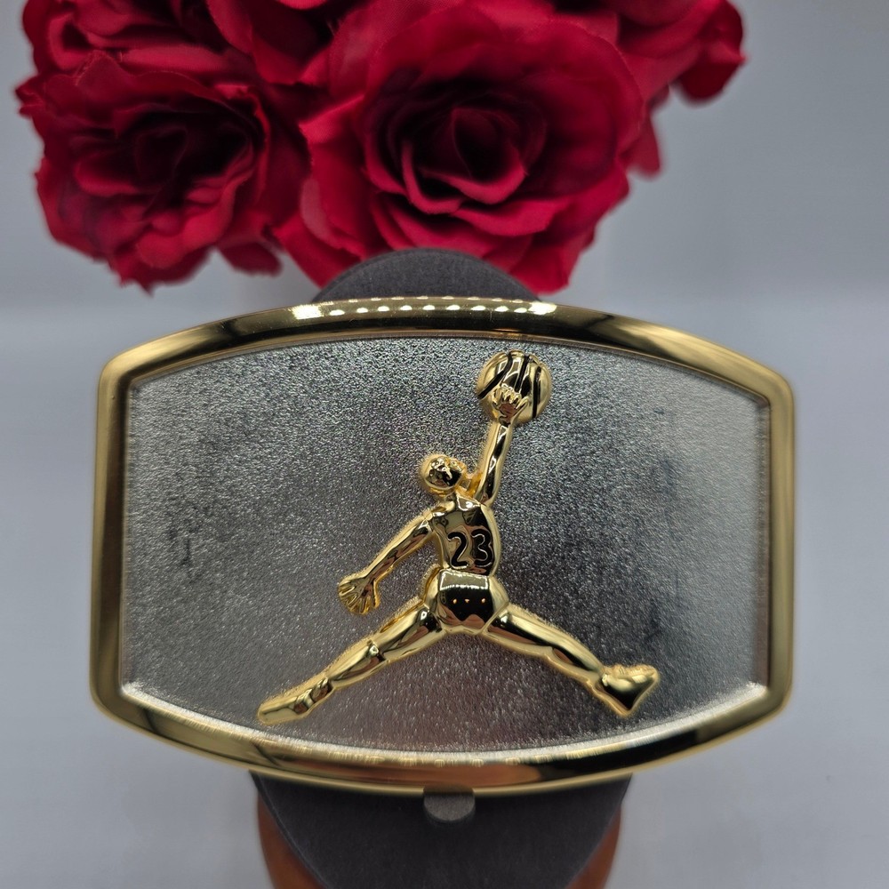 Basketball Dunk #23 Belt Buckle Gold Silver Two Tone Metal Sports Novelty Jordan